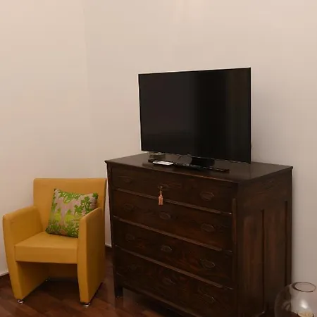 La Casetta Di Vale Apartment