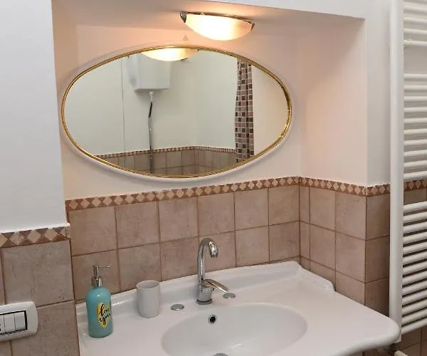 La Casetta Di Vale Apartment *